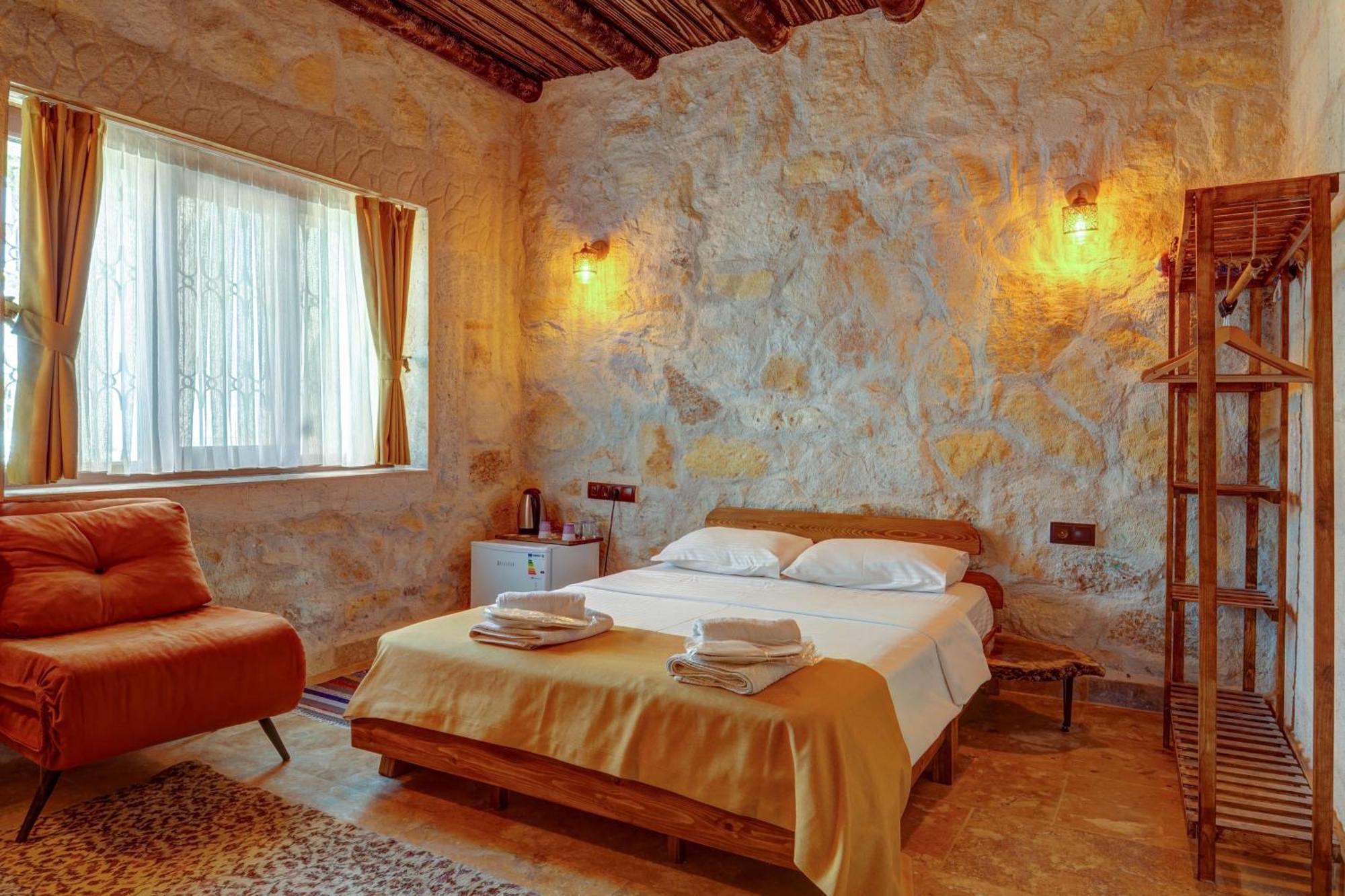 Ceran Stone House Hotel เนฟซิเฮียร์ ภายนอก รูปภาพ